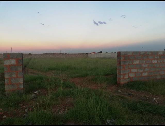 LAND FOR SALE IN VILLA LIZA